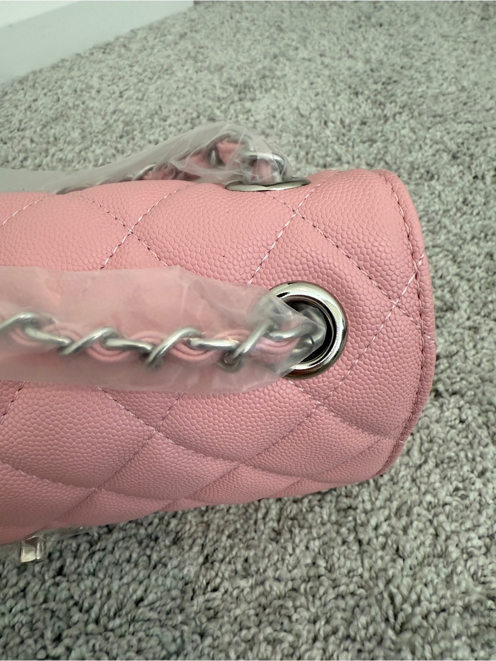 INSPIRED….. Classic Quilted Pink Shoulder Bag with Chain Strap in pink - Picture 3 of 8